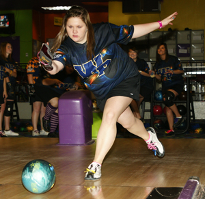 Breanne Underwood was second with 1,303 pins