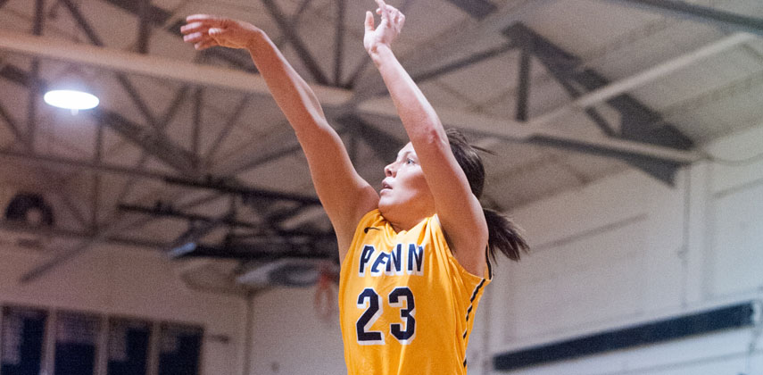 Hansen Hits Eight Trifectas as WPU Upsets #11 Benedictine