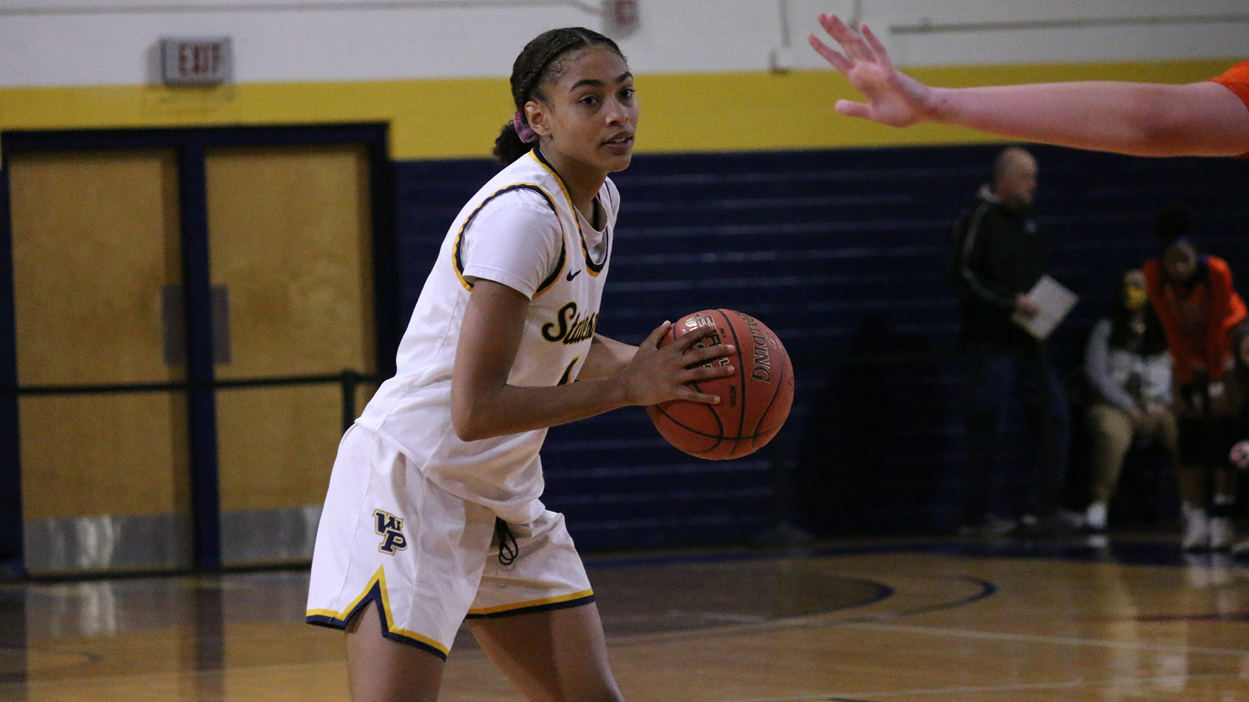 WPU Succumbs to Baker at Home