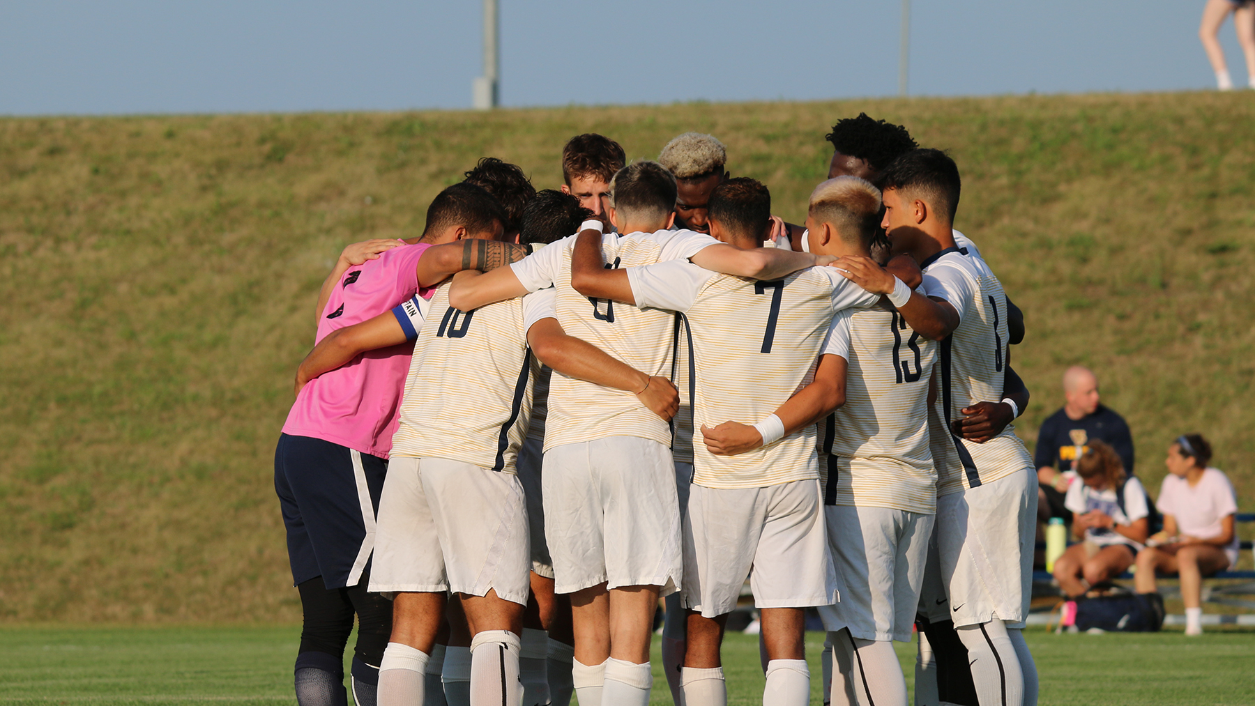 Offense Fails to Click Against Benedictine