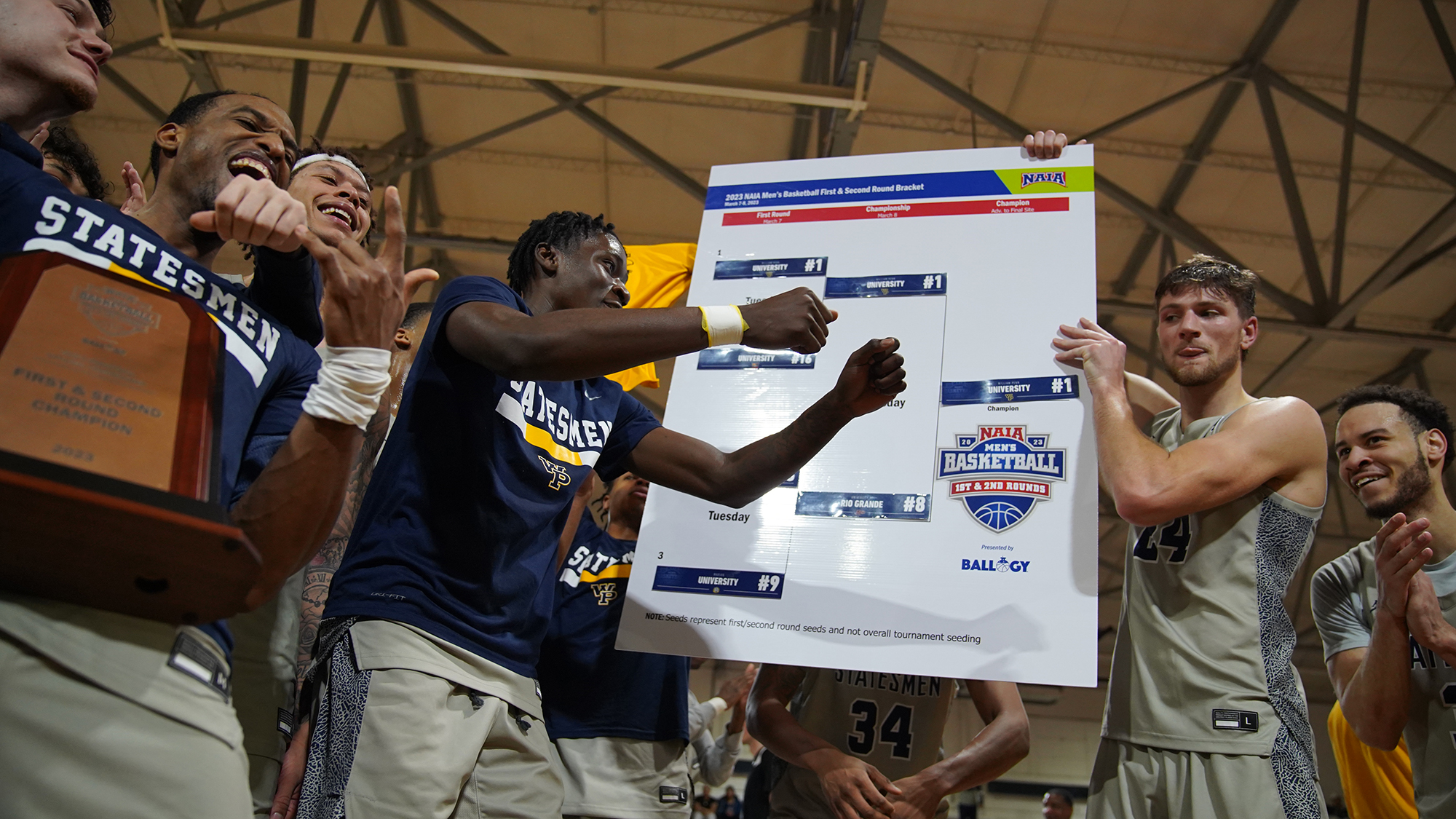 Statesmen Rally to Defeat Red Storm, Reach Final Site