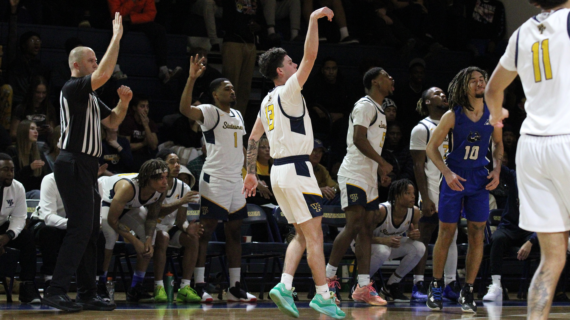 Marshall, Hammonds Erupt from Perimeter in Win Over Culver-Stockton