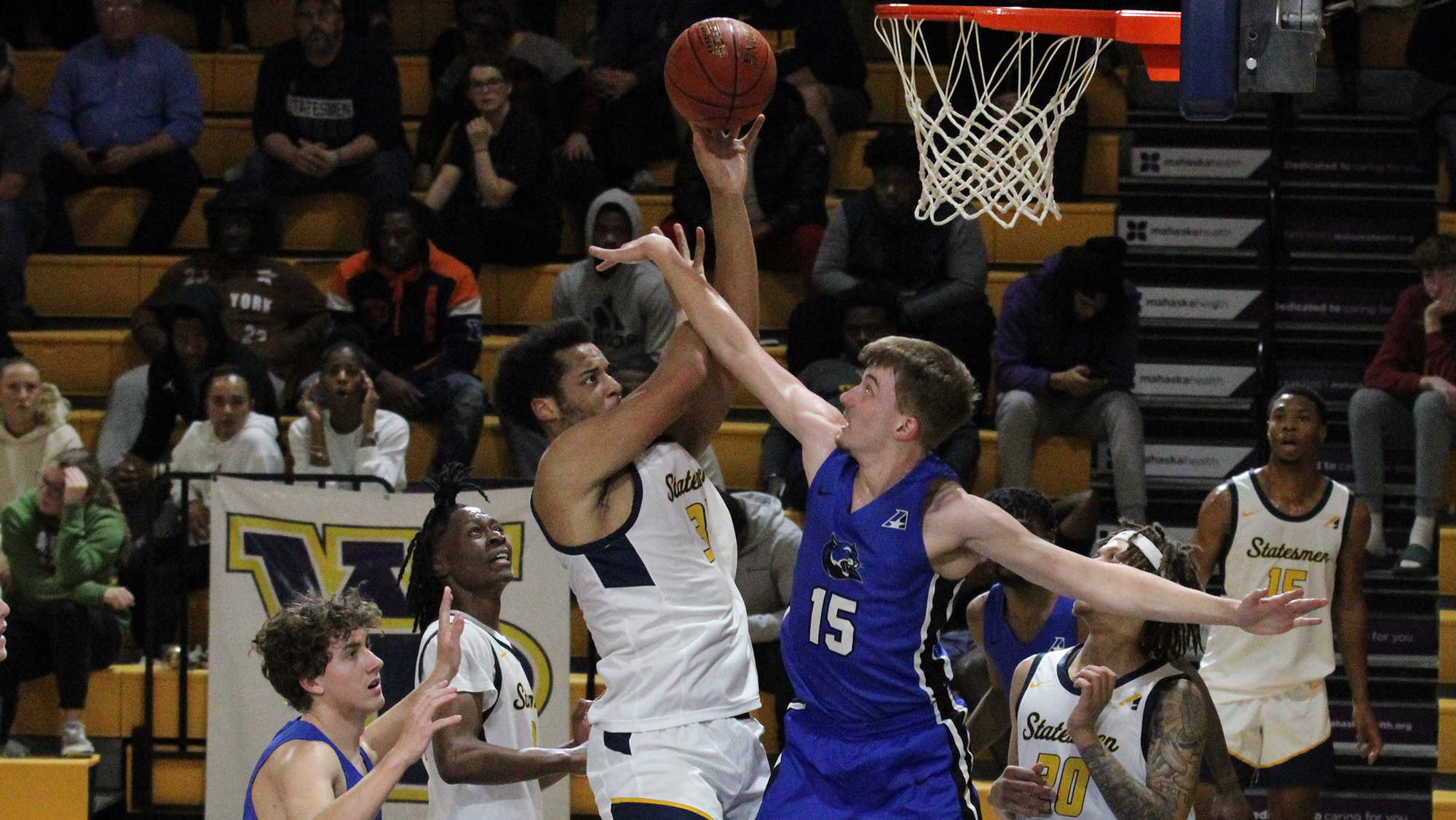 WPU Falls Just Short at MVC