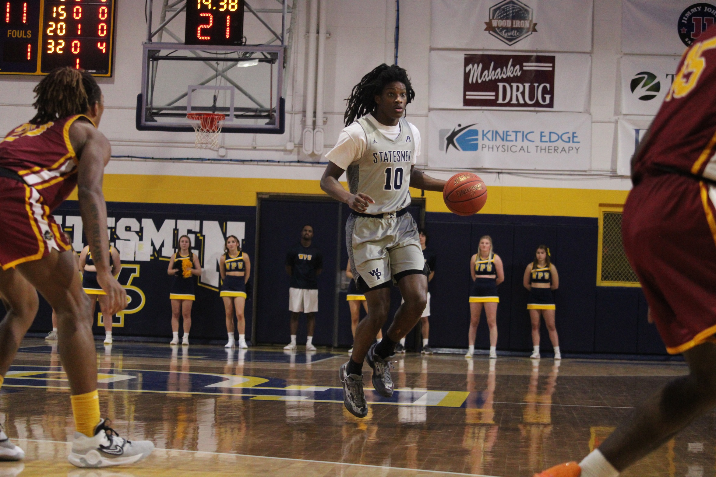 Statesmen Dominate IU Kokomo in Season-Opening&nbsp;Victory
