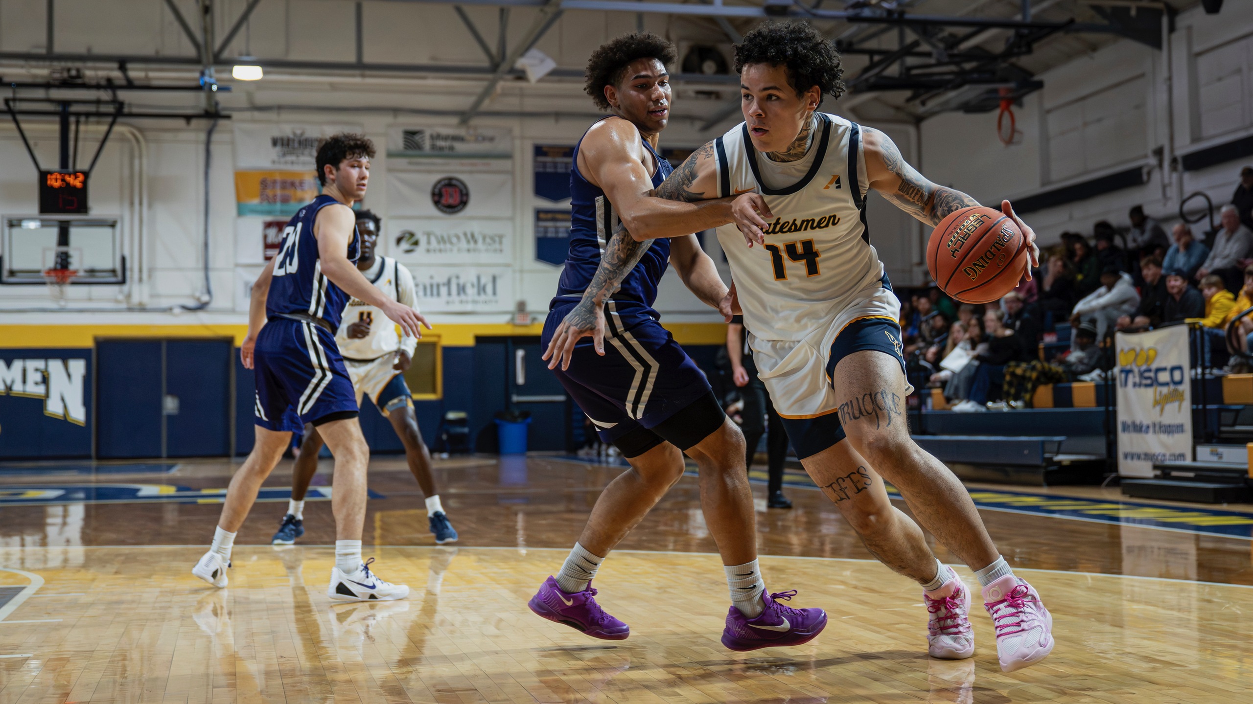 Statesmen Surge Past Rockford to Open Season with Commanding Win