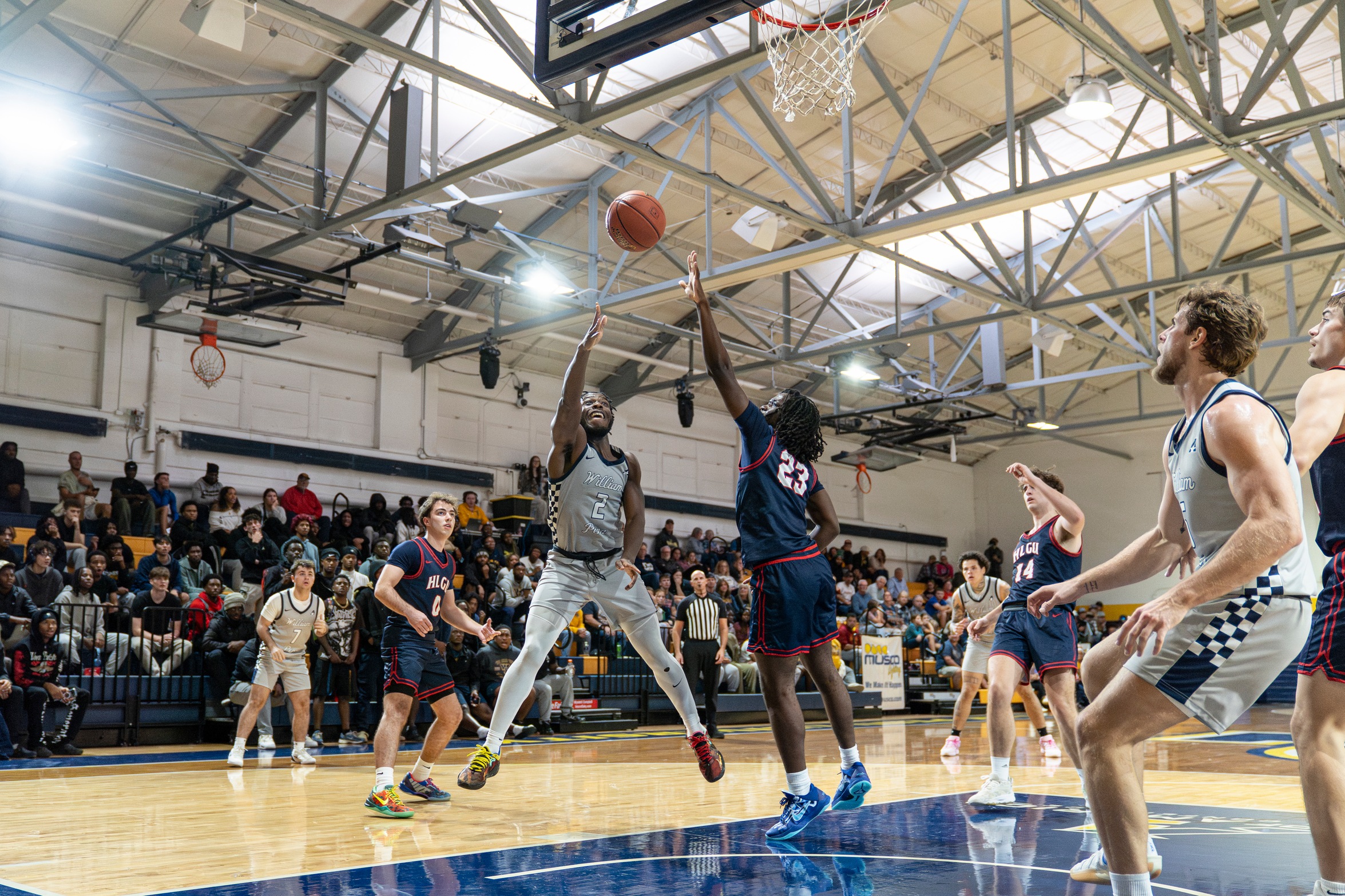 WPU Extends Win Streak in Battle with Mount Mercy