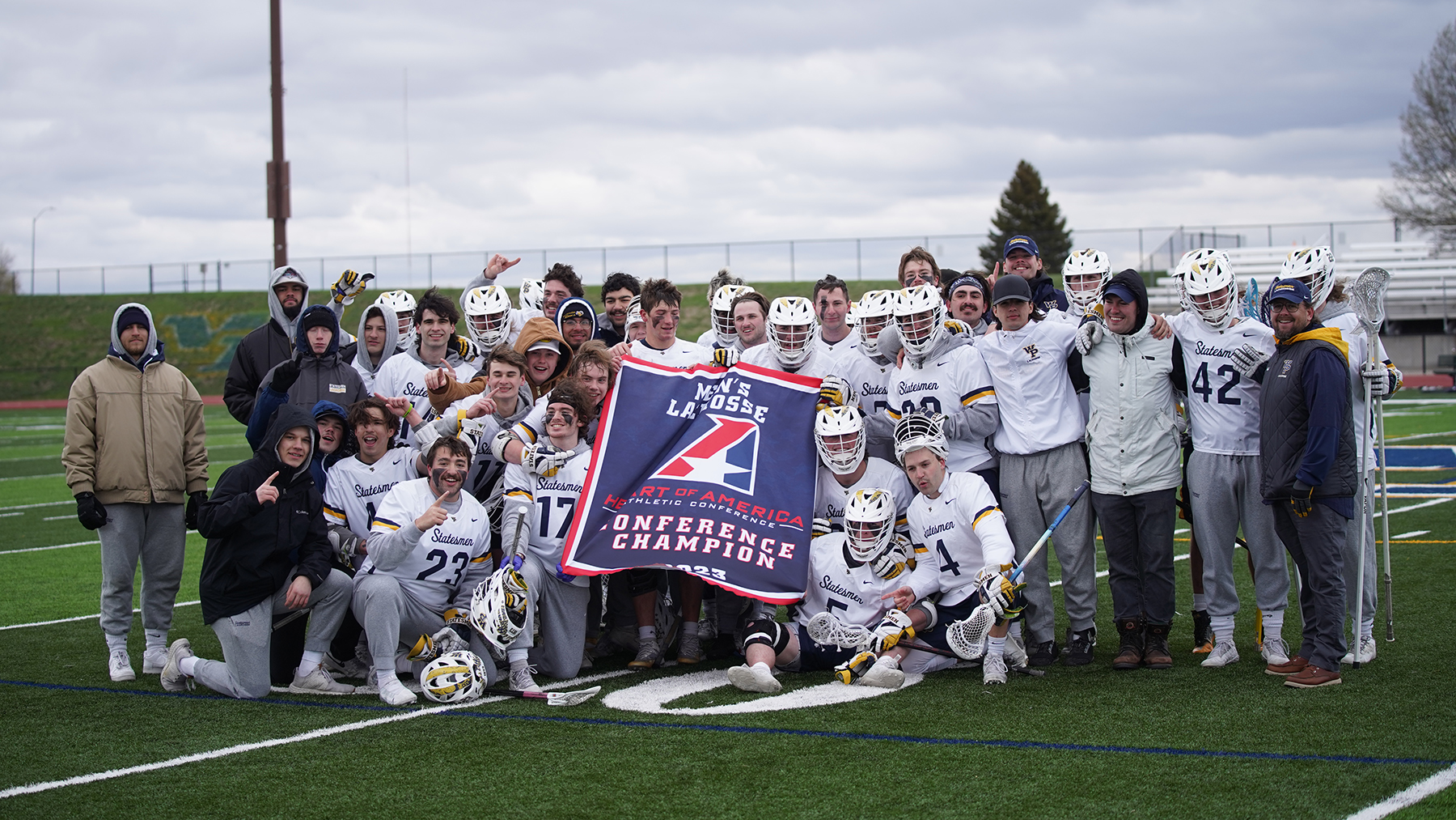 Huge First Quarter Leads Statesmen to Perfect League Record