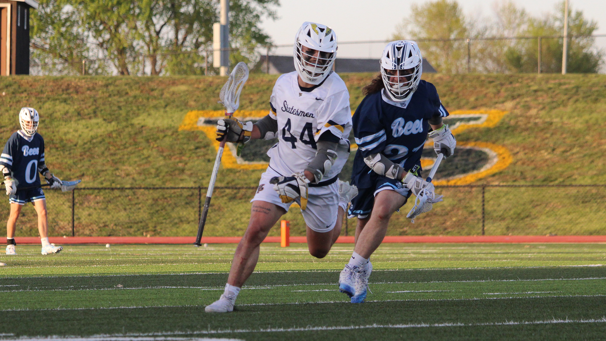 Statesmen Eliminate Fighting Bees, Set Up Rematch Against Benedictine