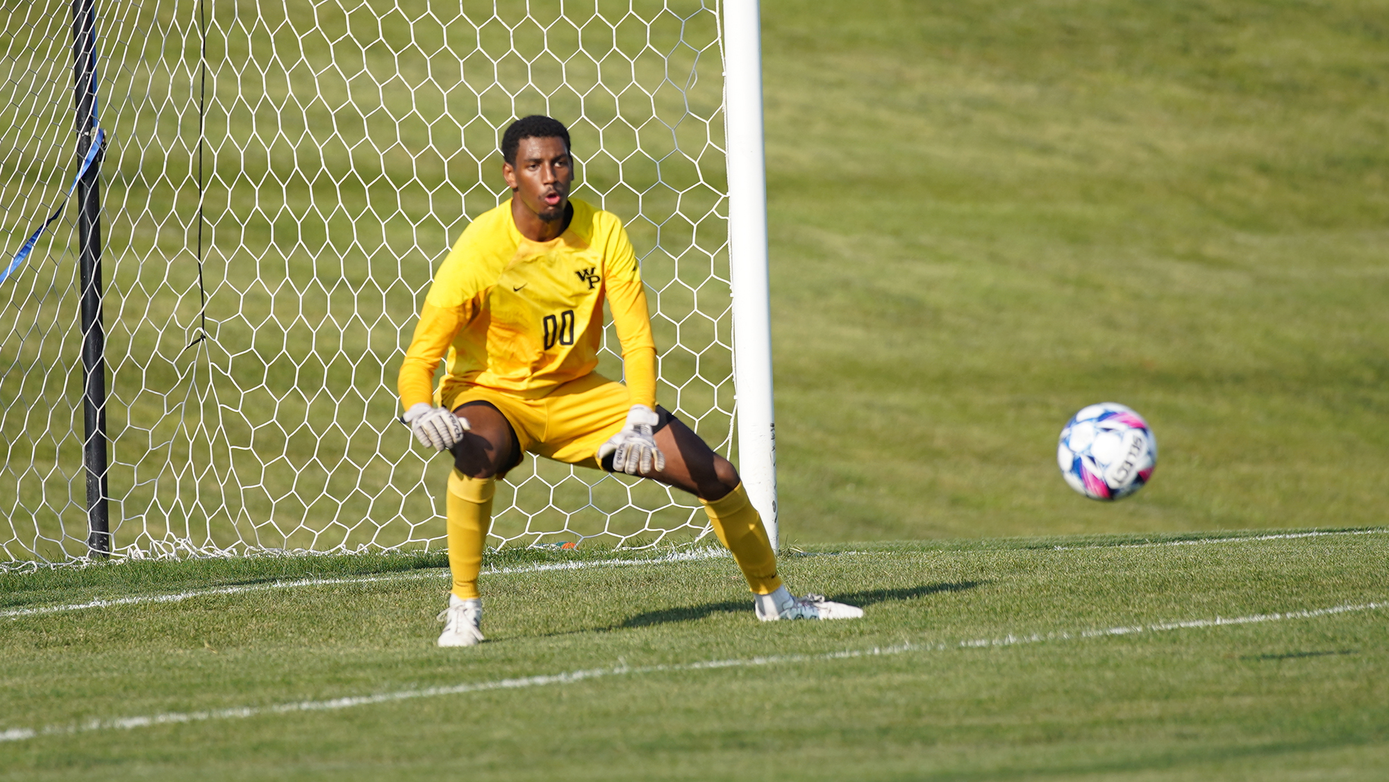 Statesmen Roll to 4-1 Victory Against Waldorf