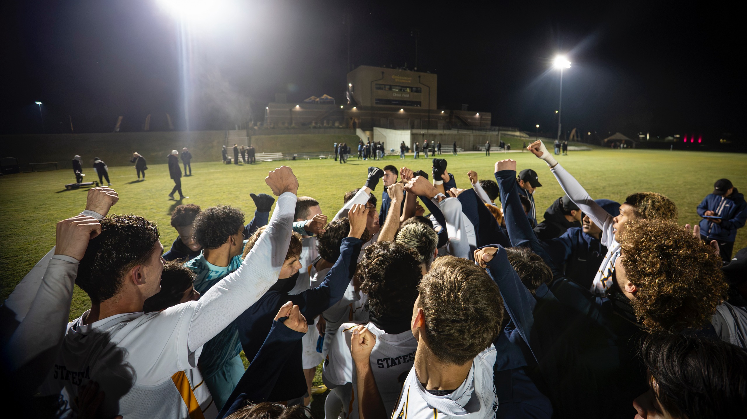 Statesmen Take Down Heart Rival Grand View