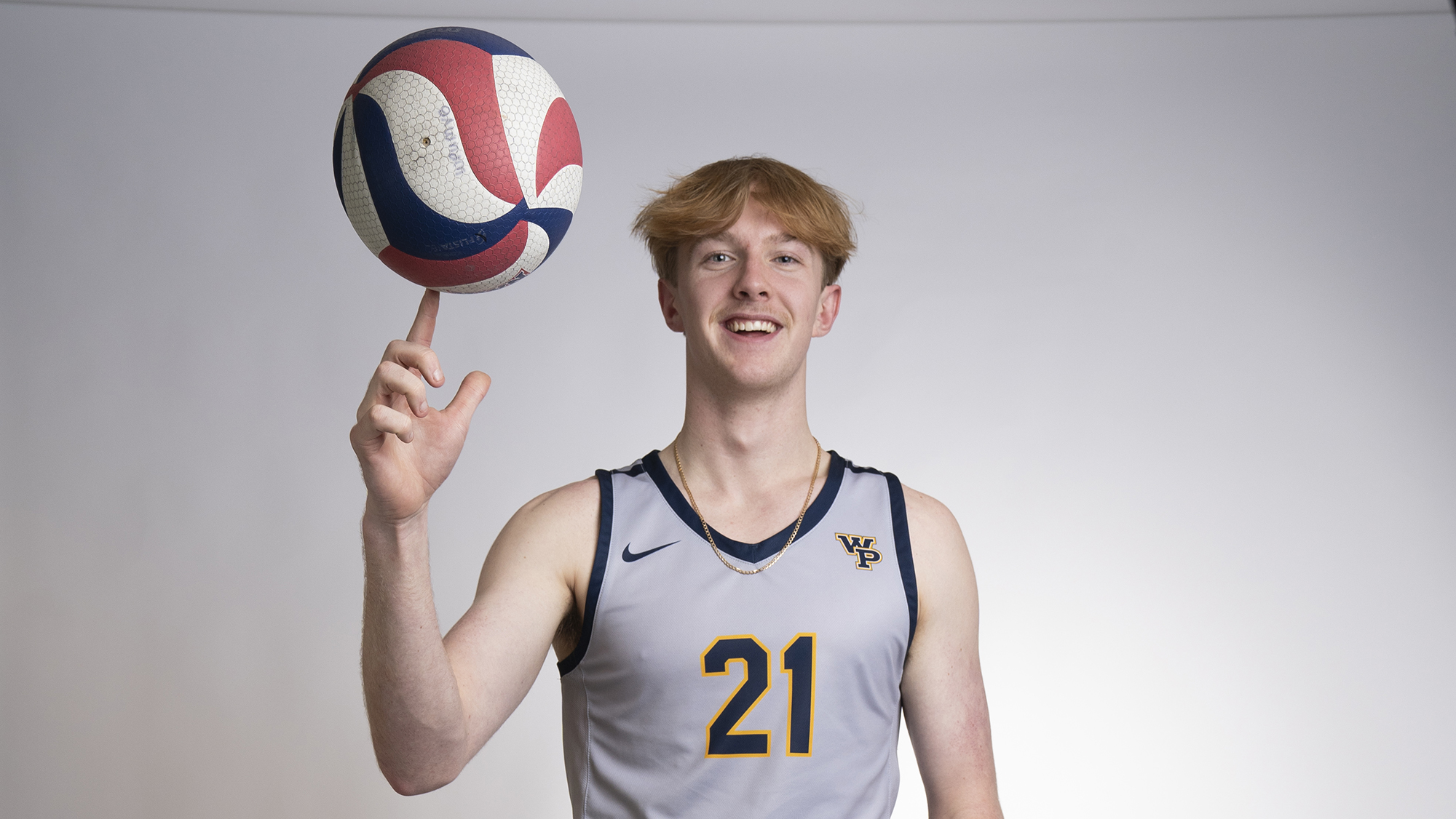 WPU Overcomes Slow Start to Notch First Win of Season
