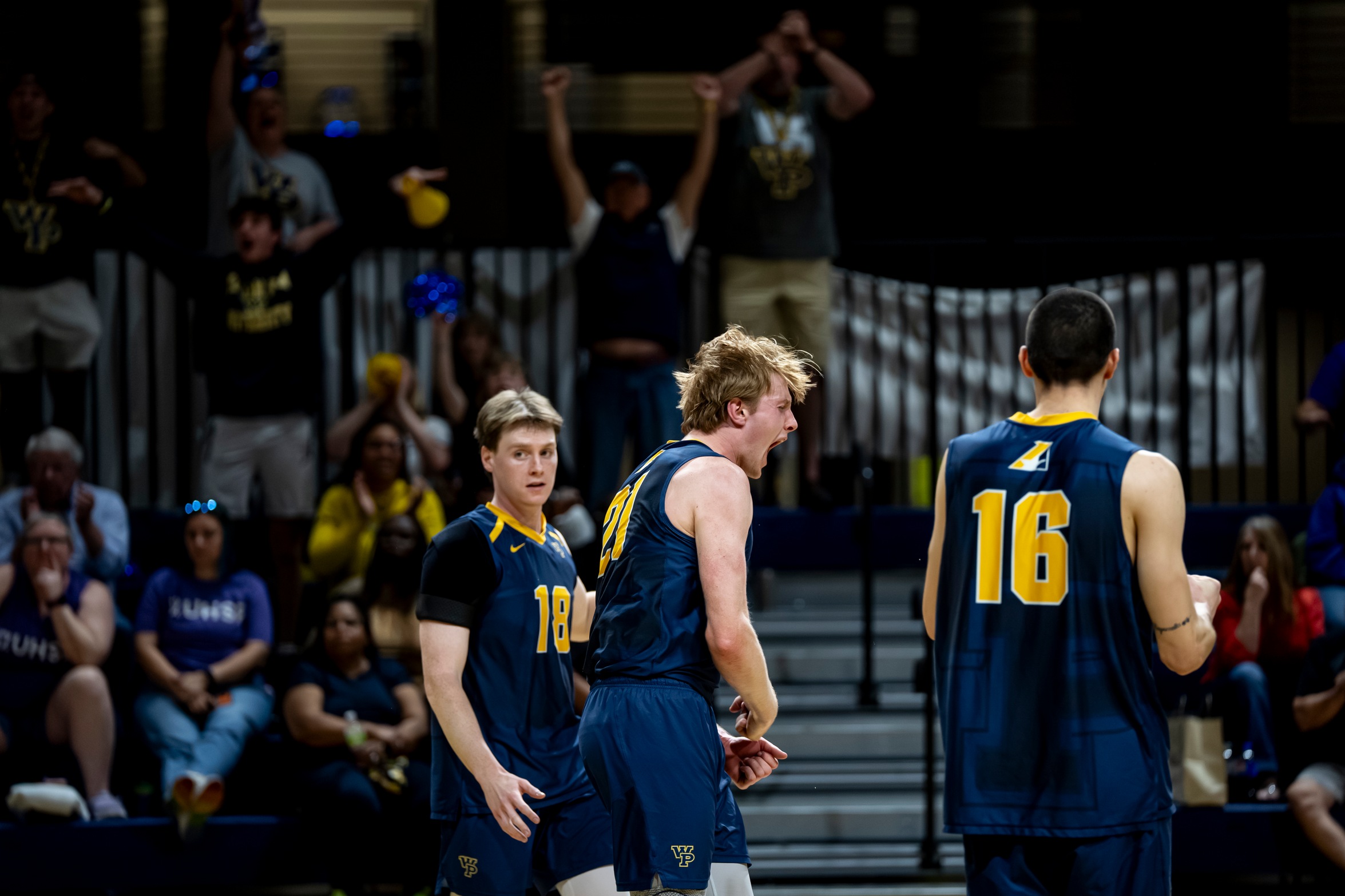 William Penn Cruises Past Graceland in Heart Sweep