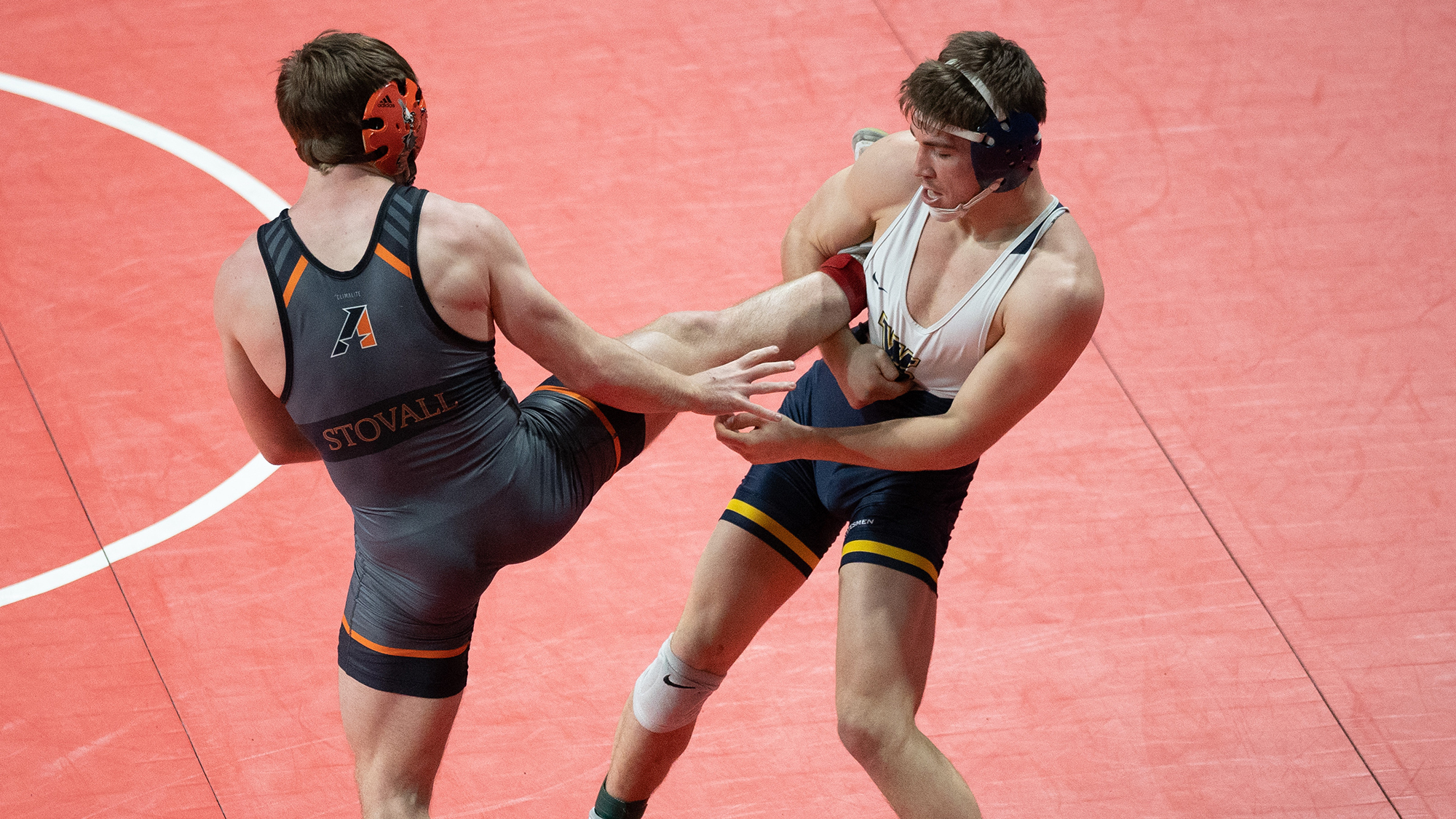 Bunce Falls in All-America Round to Pace WPU at Nationals