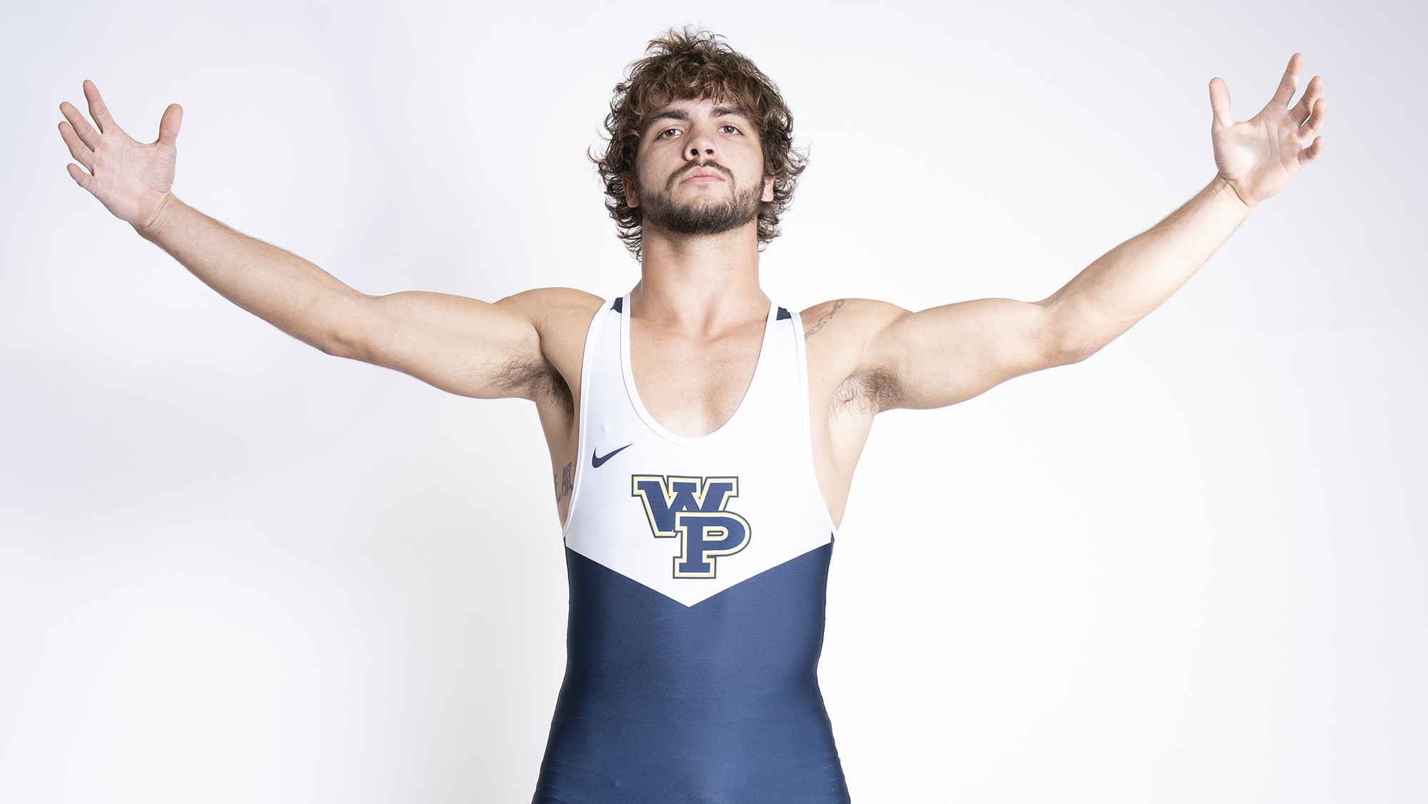 Statesmen Grapple at MVC Open