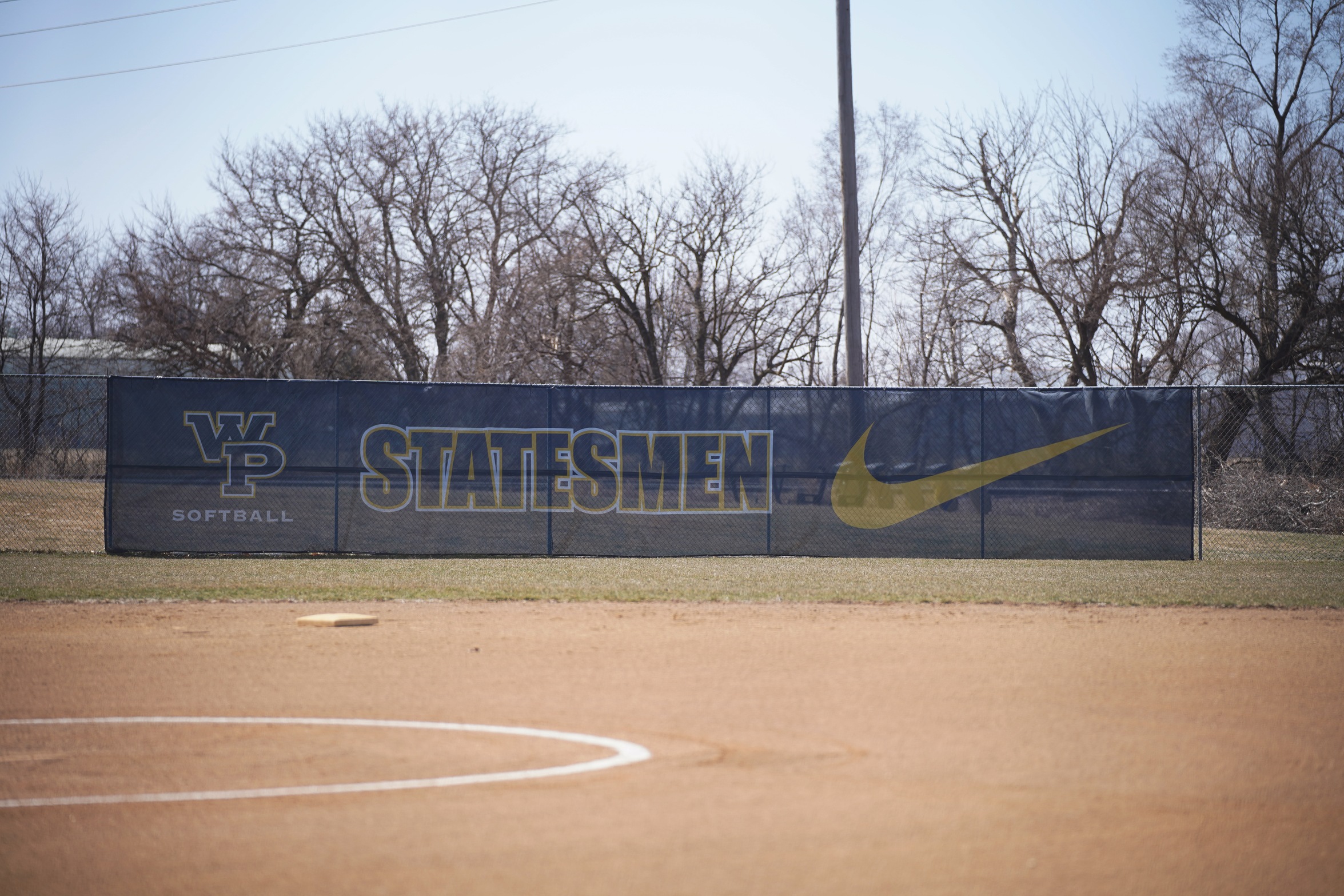 Statesmen Swept in Weekend Doubleheaders