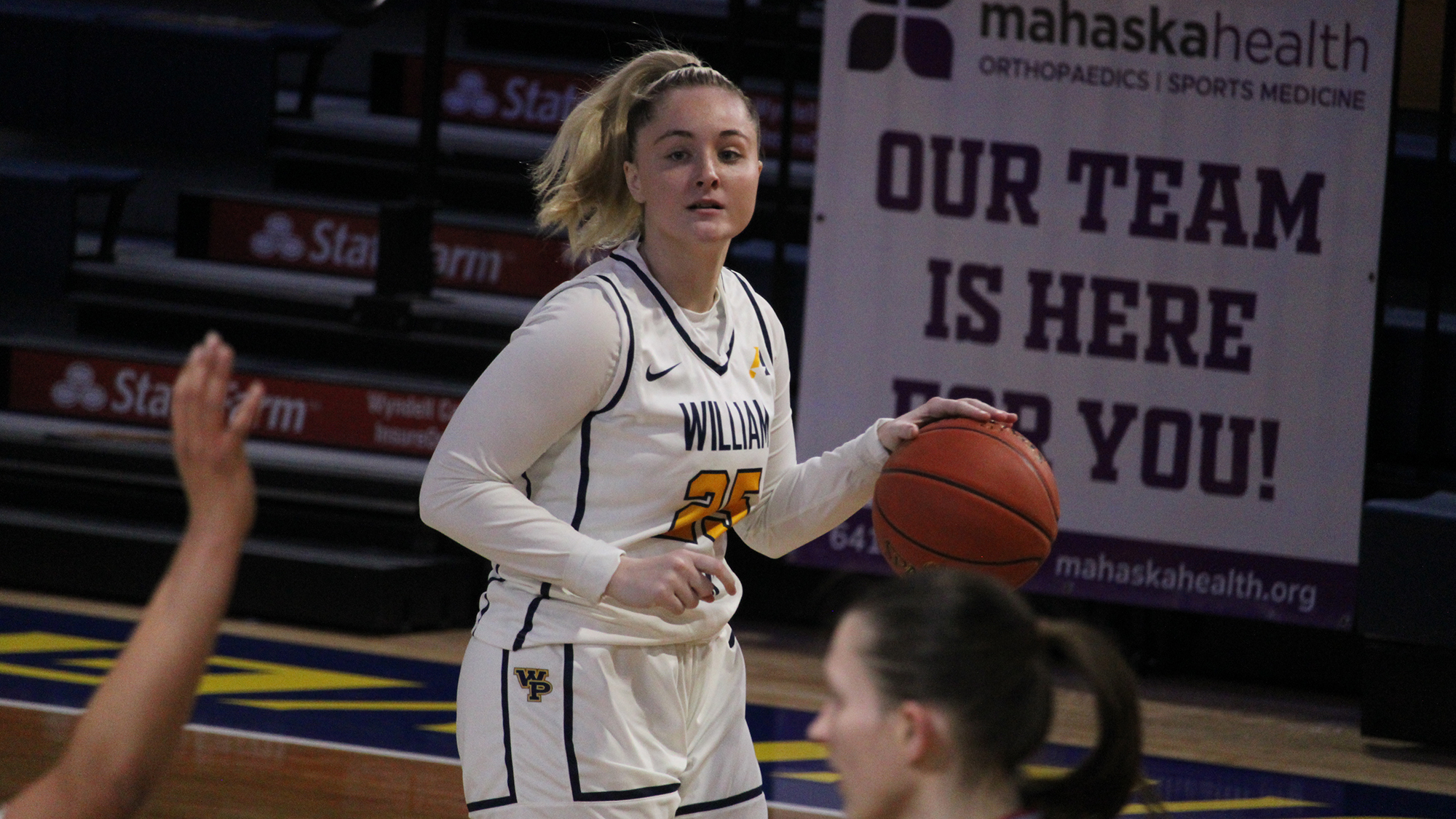 Strong Perimeter Game Cannot Lift Statesmen Over C-SC in Road Matchup