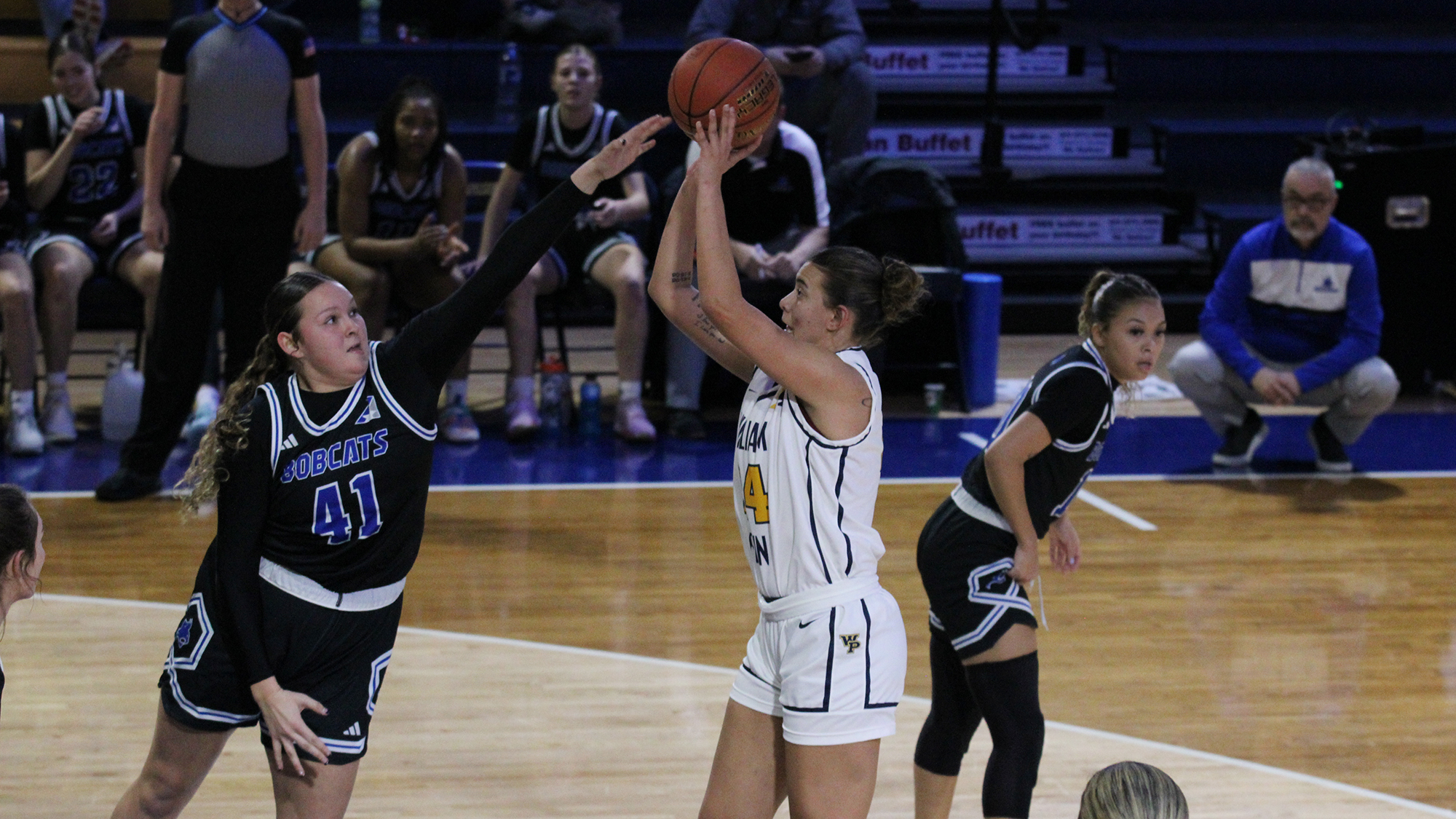 WPU Defeated by Mount Mercy in Home Matchup