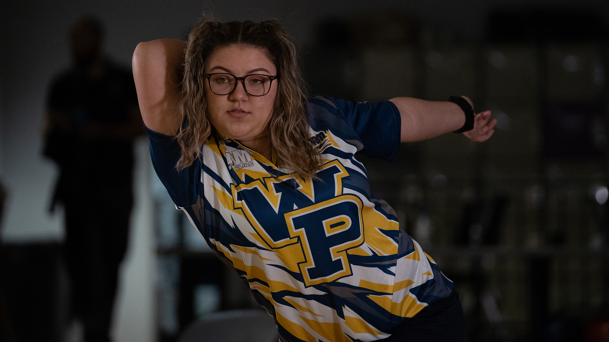 Statesmen Compete at Singles Sectionals