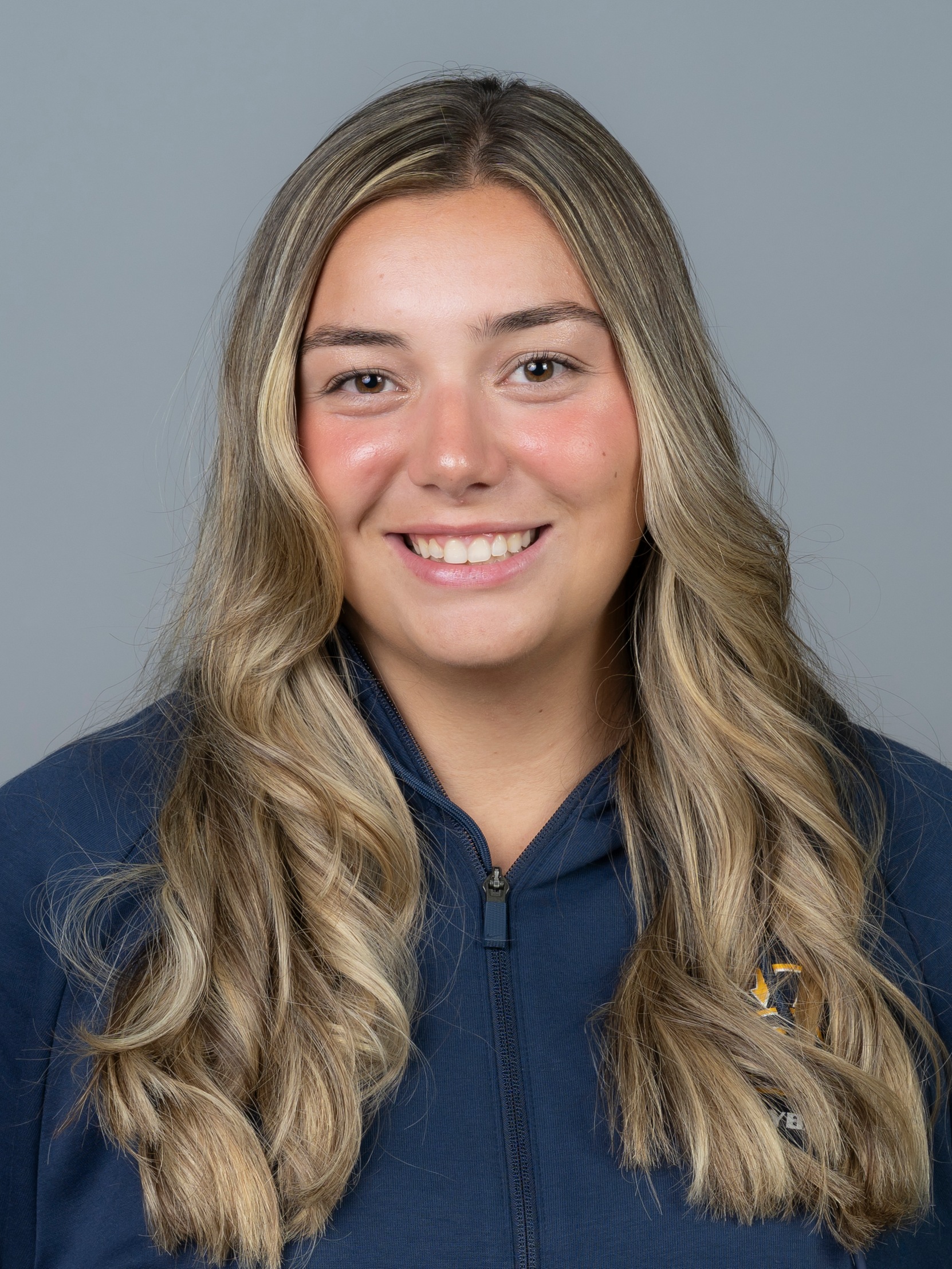 Maju Vieira, Women's Volleyball