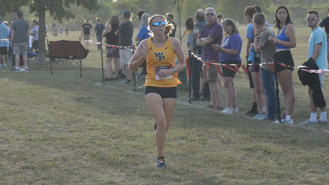 Two in Top 20 as WPU Places in Middle of Pack in Season Opener